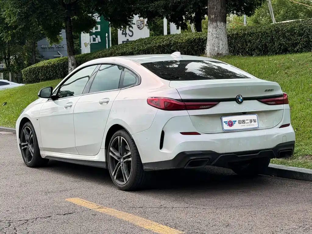 BMW 2 Series (Import) — миниатюра 4