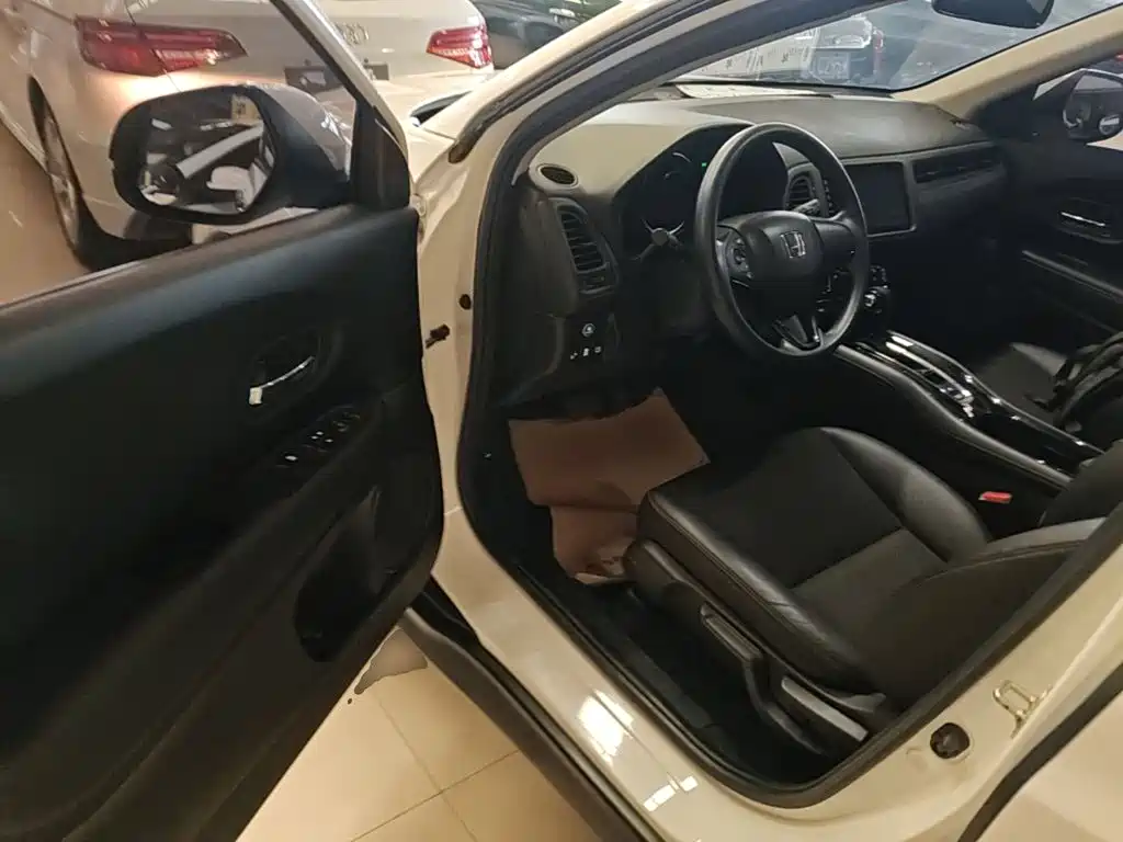 Honda Vezel — миниатюра 16