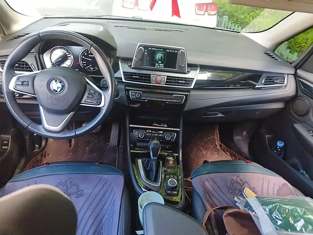 BMW 2 Series Active Tourer — миниатюра 13