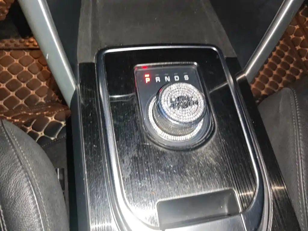 Land Rover Discovery Sport — миниатюра 15