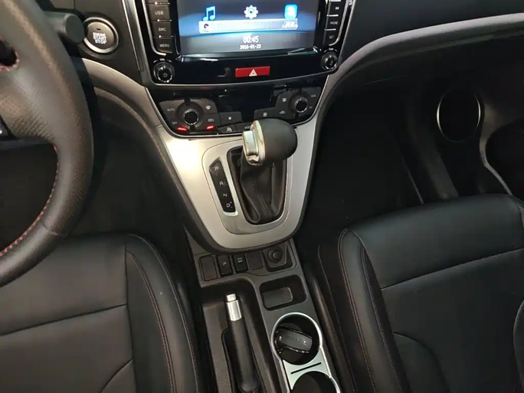 Haval M6 — миниатюра 14