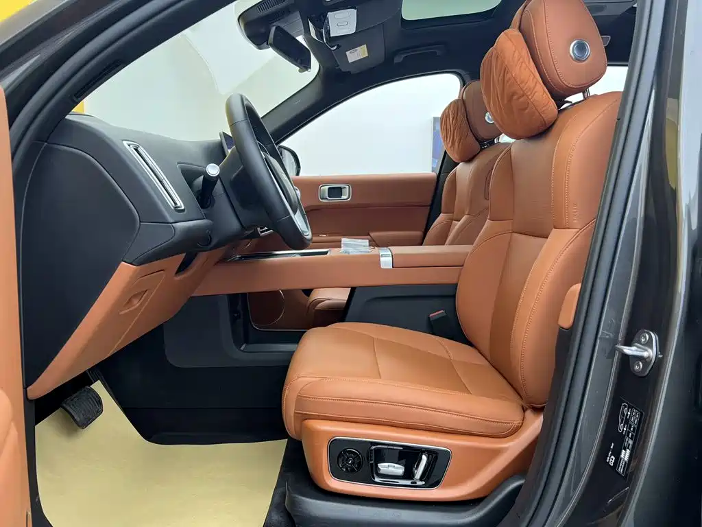 Li Auto Li L8 — миниатюра 19