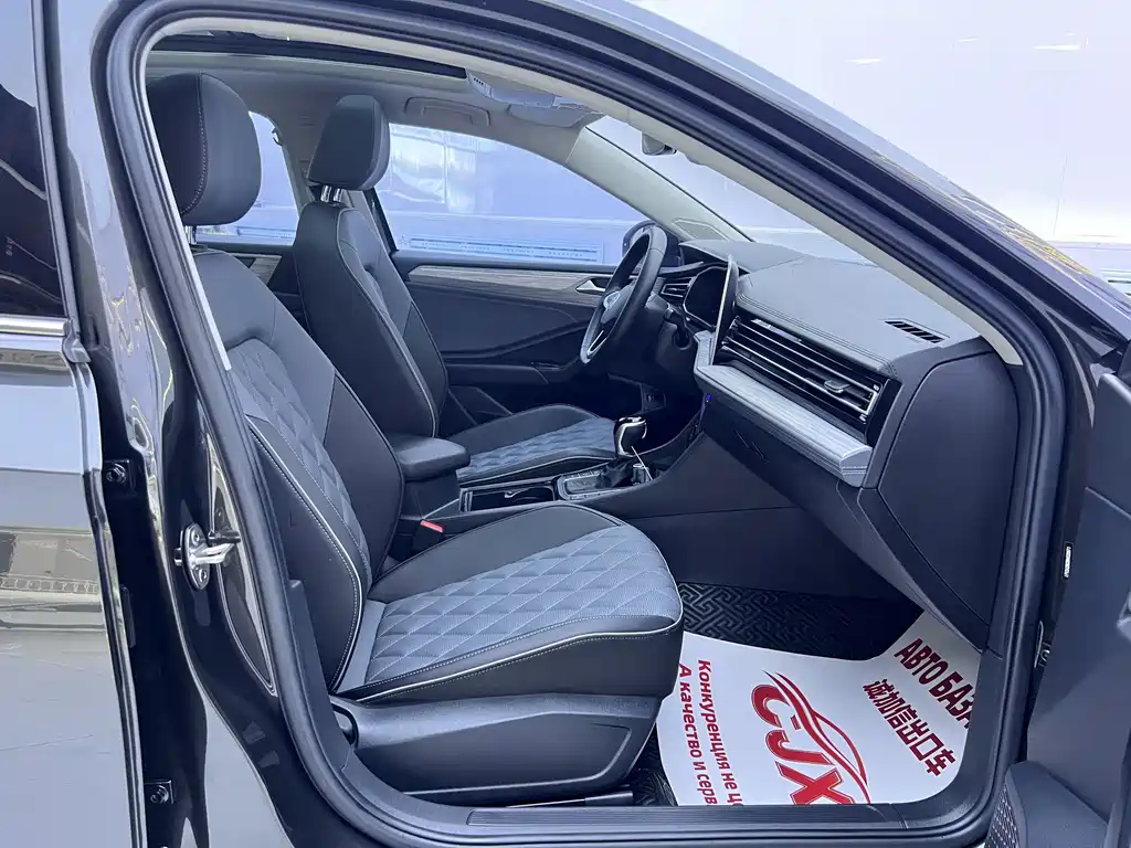 Volkswagen Sagitar — миниатюра 17