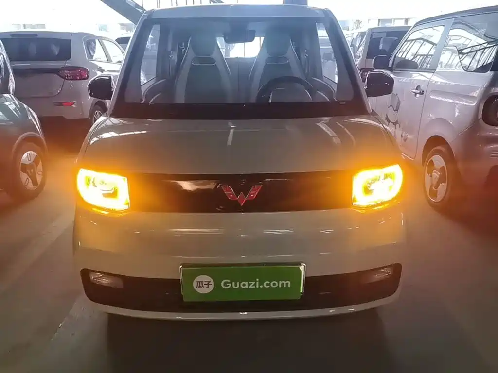 Wuling MINIEV — миниатюра 3