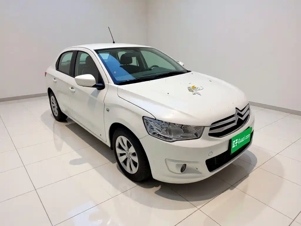 Citroen Elysee — миниатюра 3