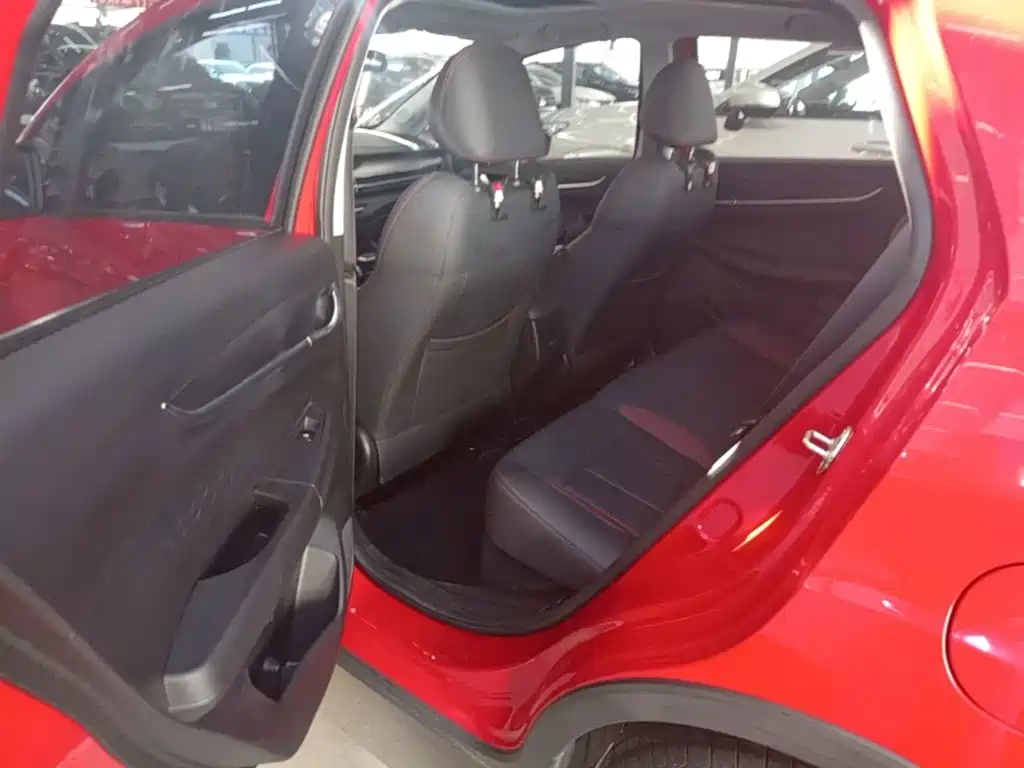 Geely Vision X3 — миниатюра 17