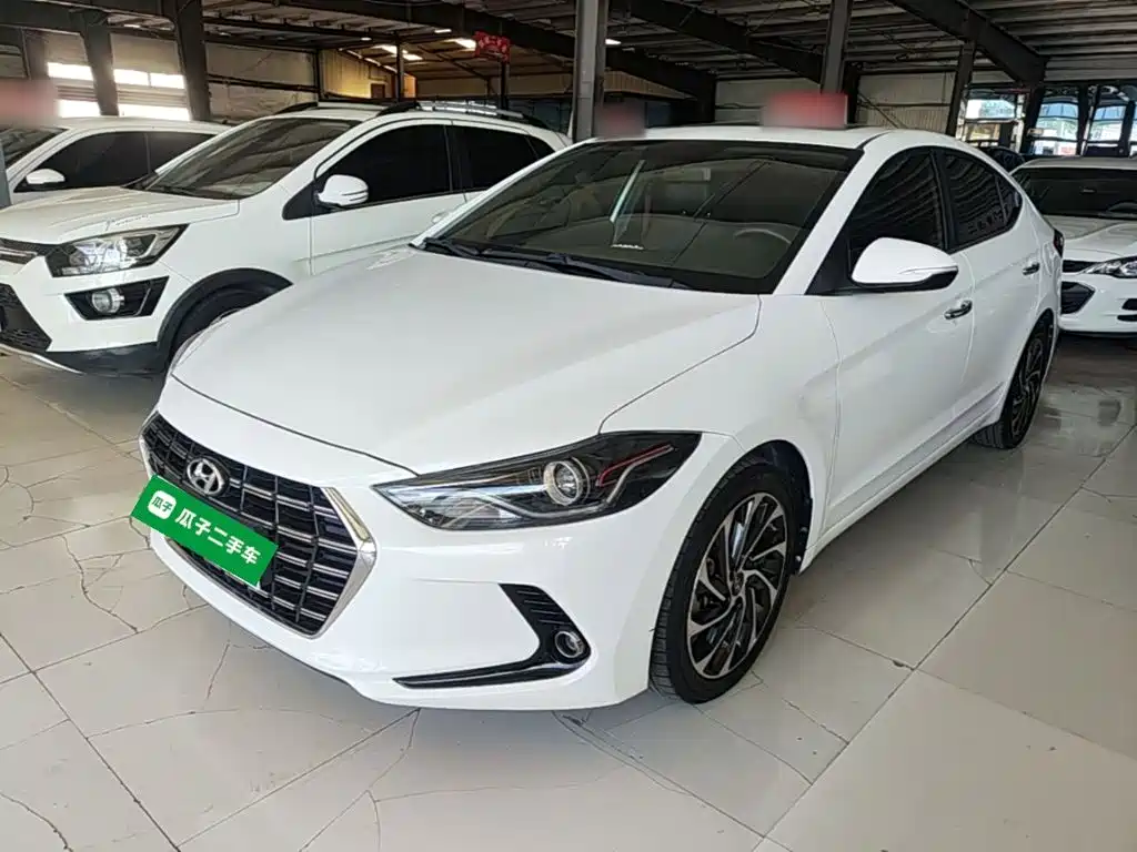 Hyundai Elantra — миниатюра 2