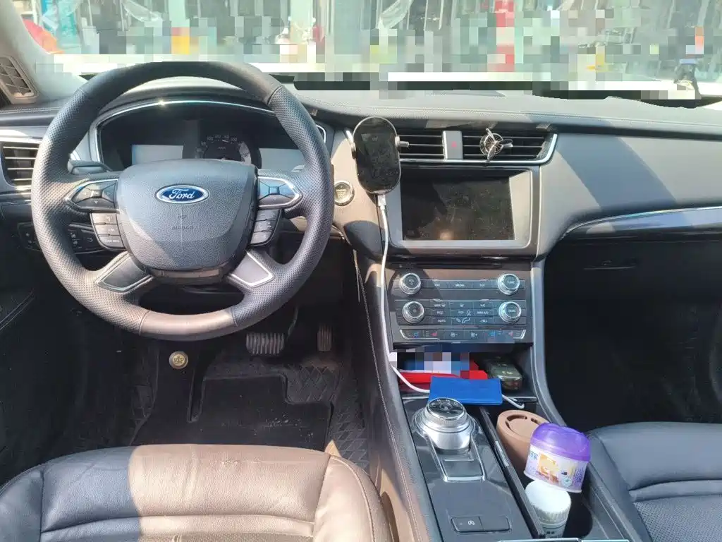Ford Taurus — миниатюра 10