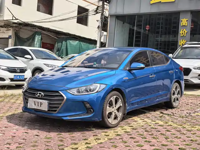 Hyundai Elantra Langdong
