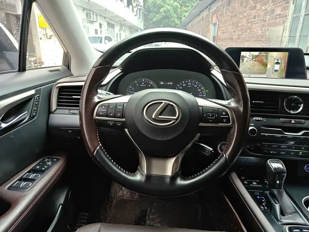 Lexus RX — миниатюра 3