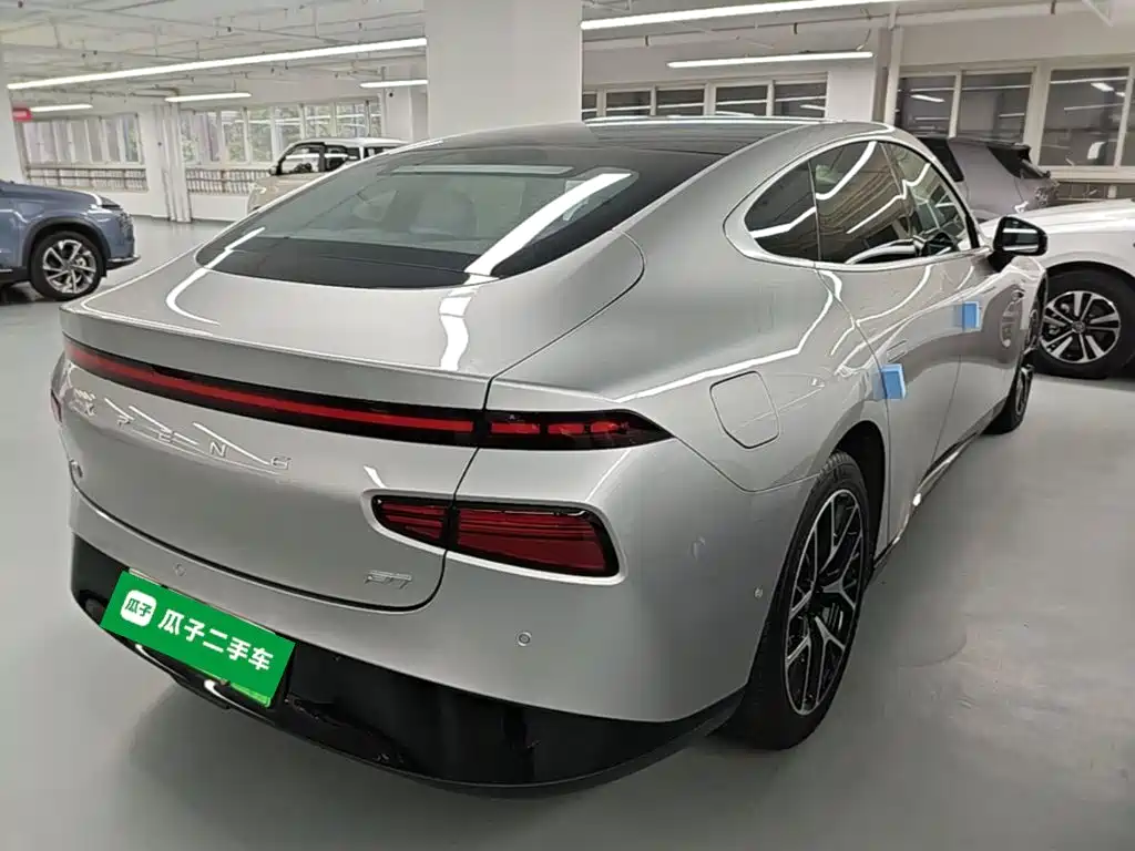 XPeng P7 — миниатюра 7