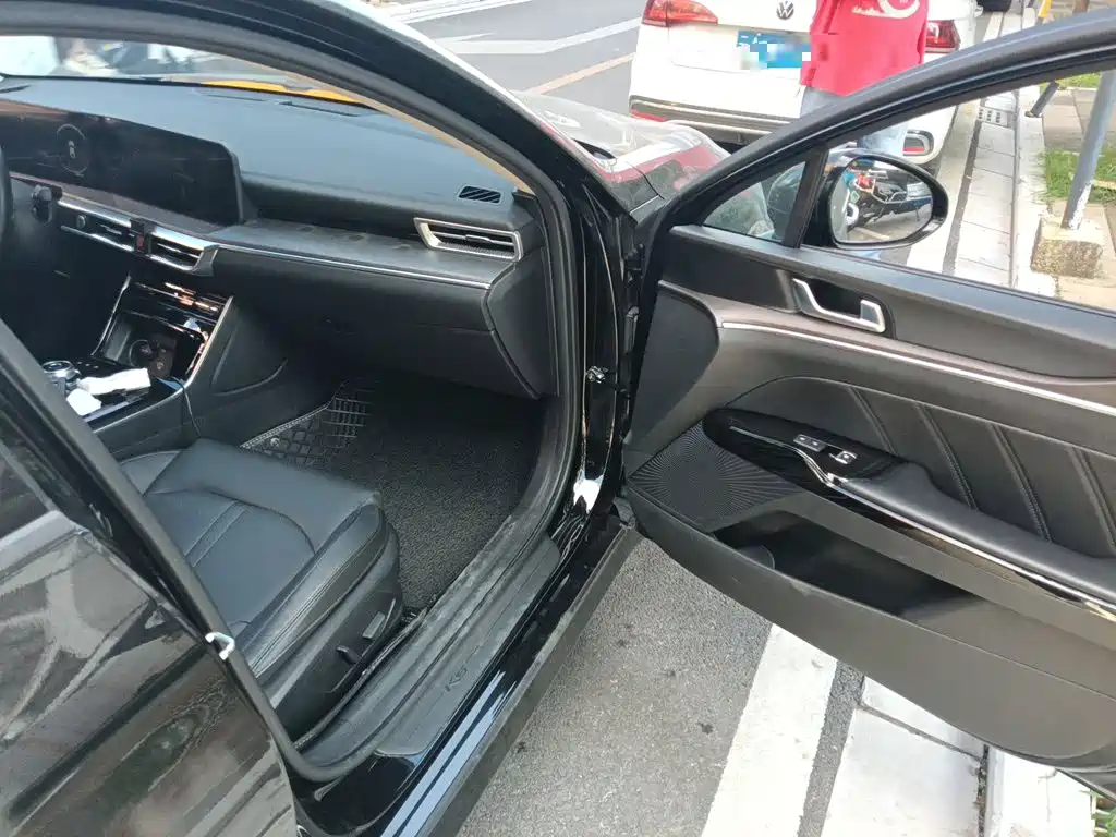 Kia K5 — миниатюра 19
