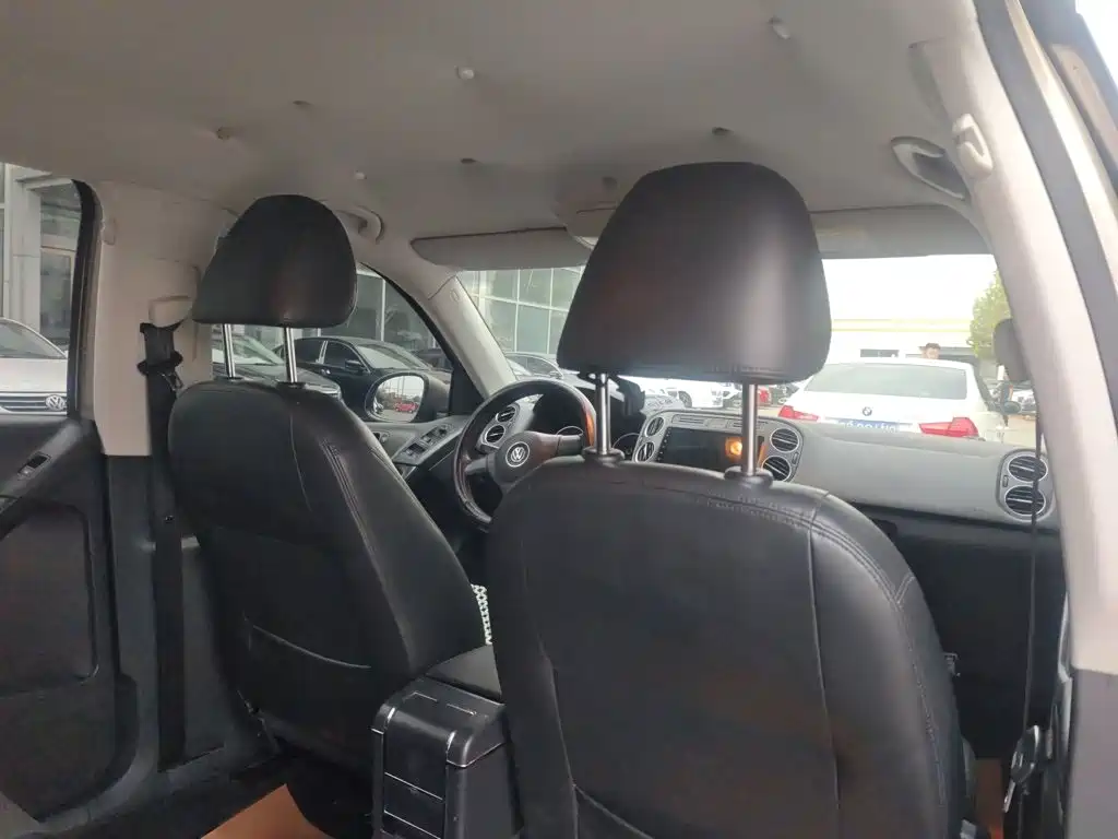 Volkswagen Tiguan — миниатюра 10