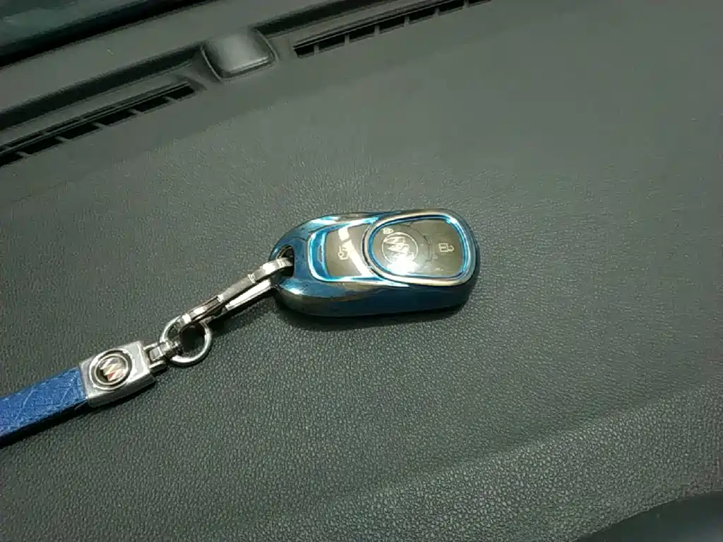 Buick Verano — миниатюра 9