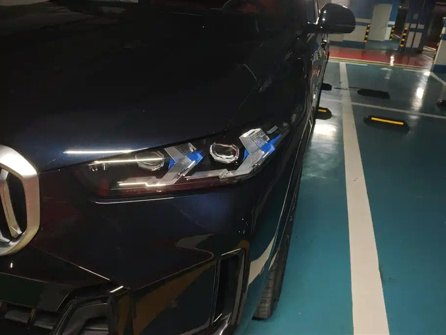 BMW X5 2023 xDrive 40Li M Sport