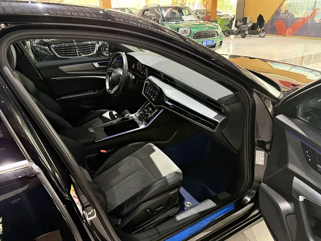 Audi A6L — миниатюра 7