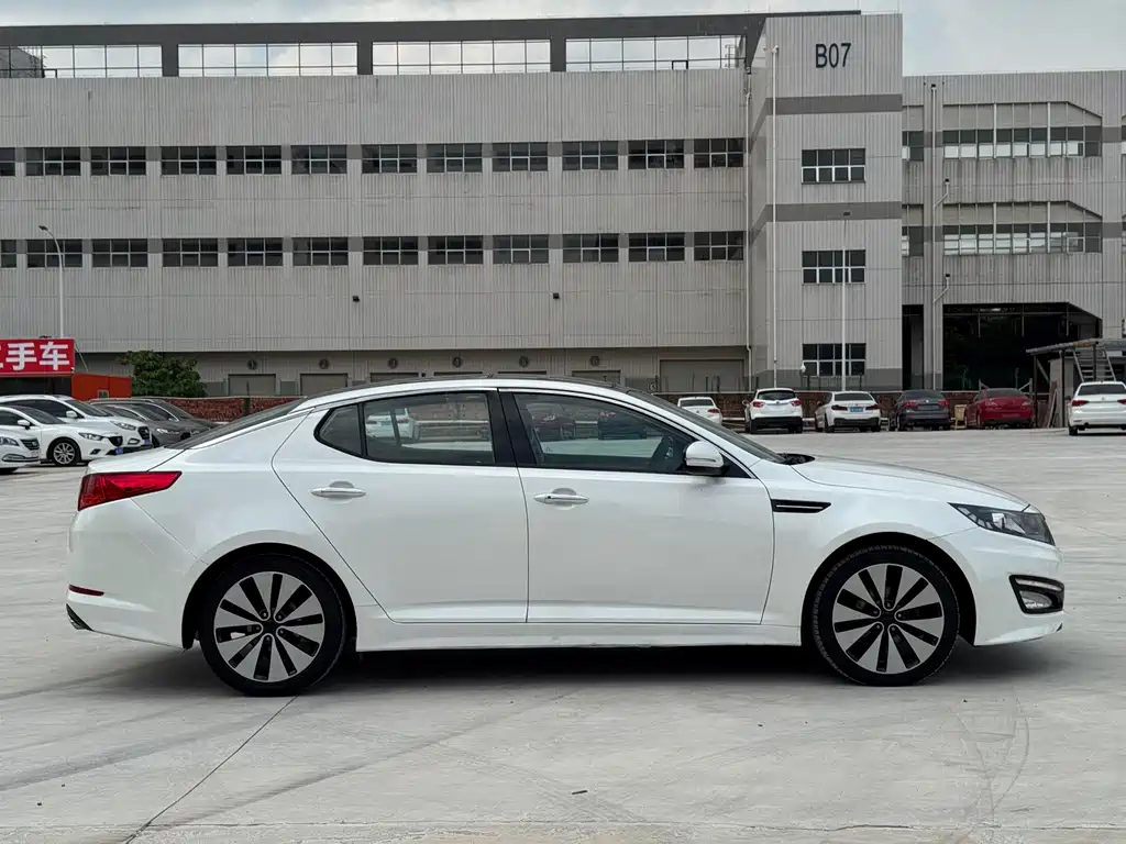 Kia K5 — миниатюра 4
