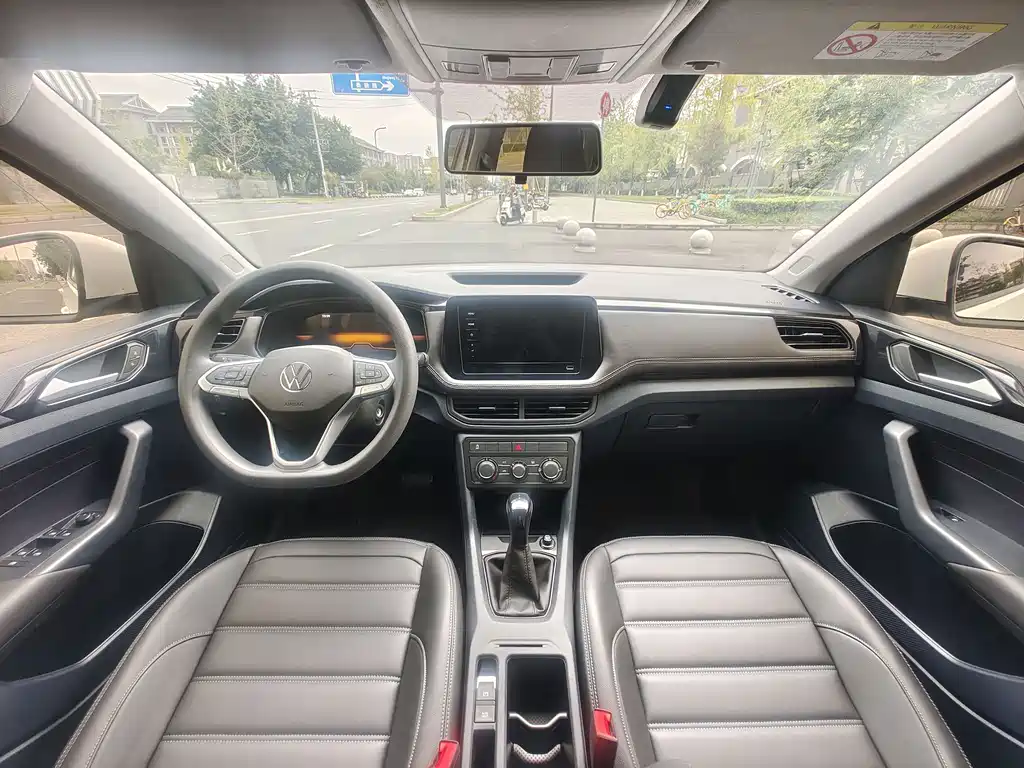 Volkswagen Tharu — миниатюра 9