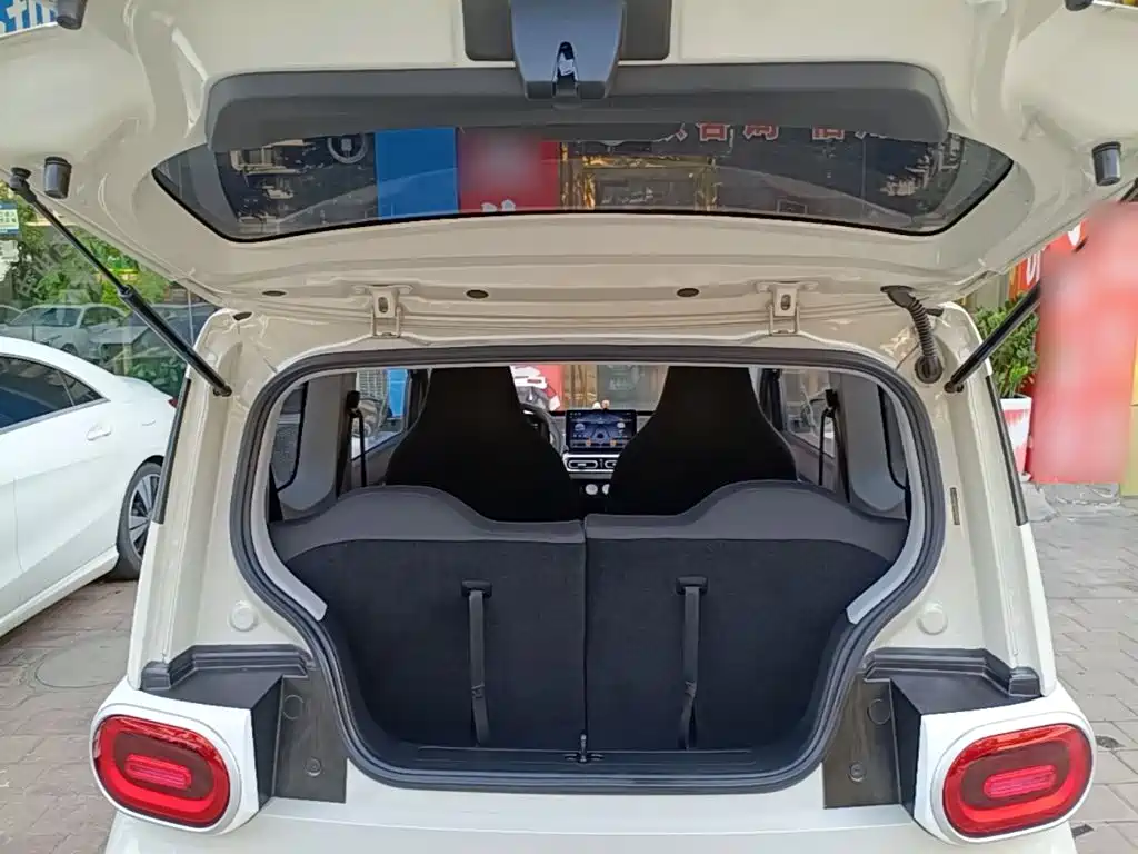 Wuling MINIEV — миниатюра 19