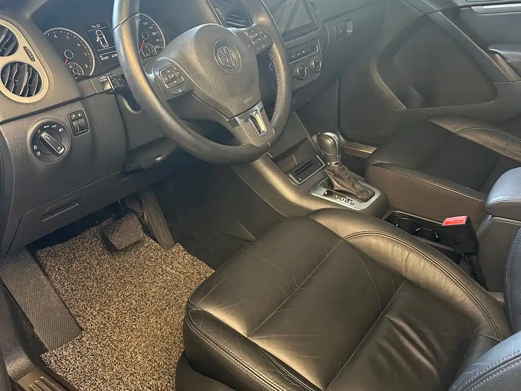 Volkswagen Tiguan — миниатюра 2