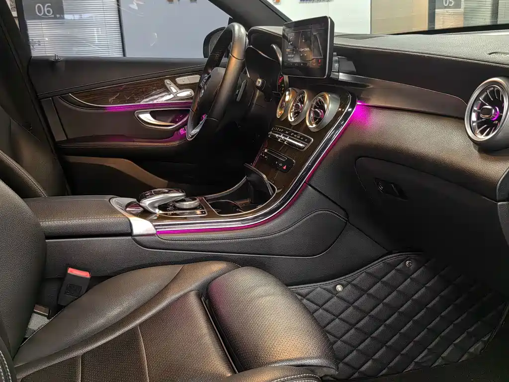 Mercedes-Benz GLC — миниатюра 10
