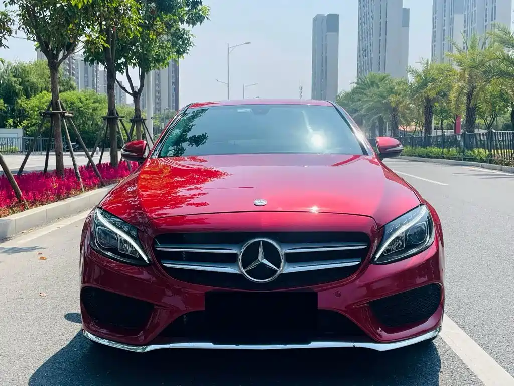 Mercedes-Benz C-Class — миниатюра 2