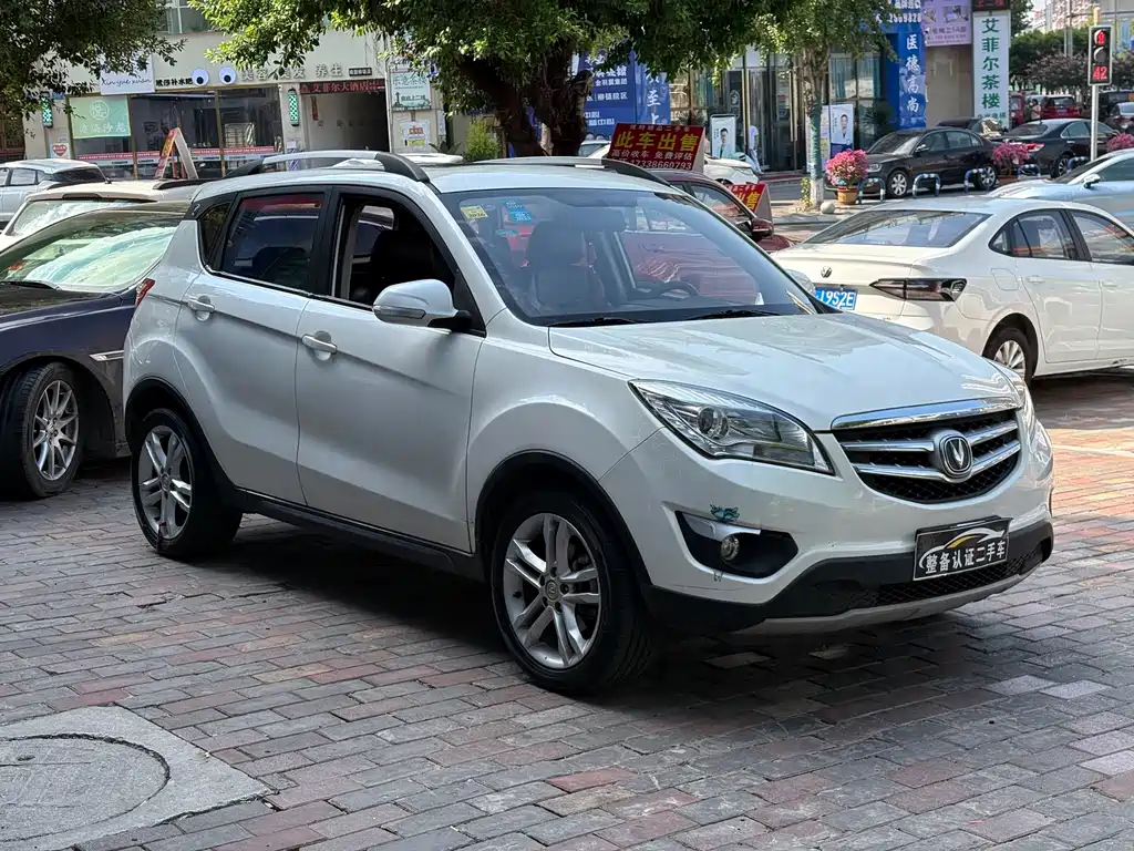 Changan CS35 — миниатюра 3