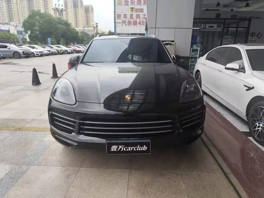 Porsche Cayenne — миниатюра 2