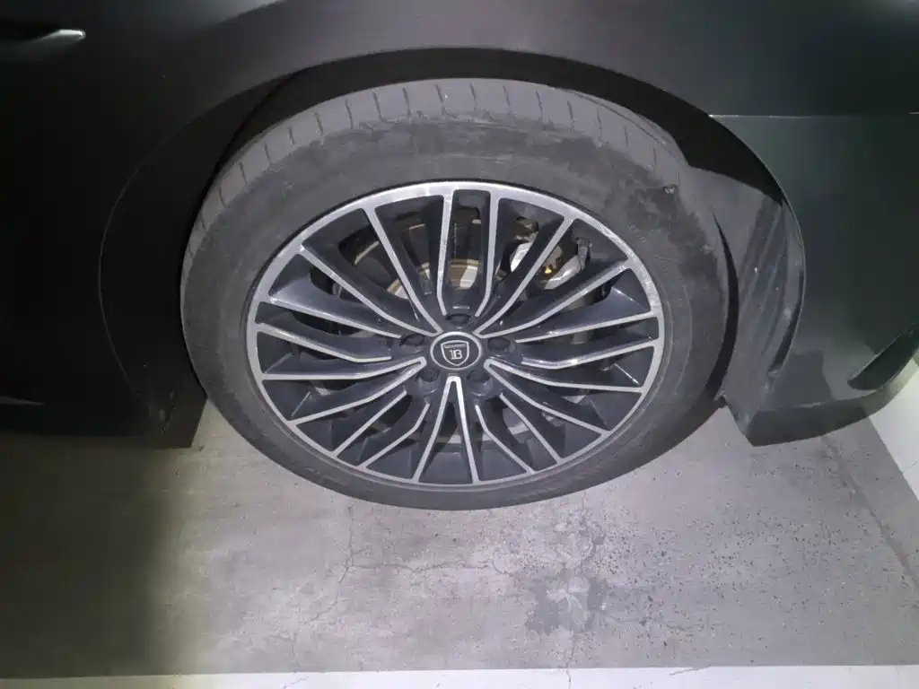 BYD Han — миниатюра 8