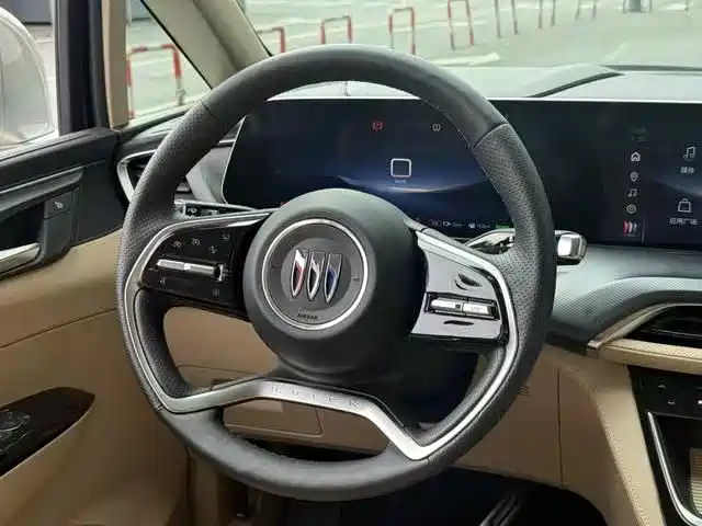 Buick GL8 Hybrid — миниатюра 15