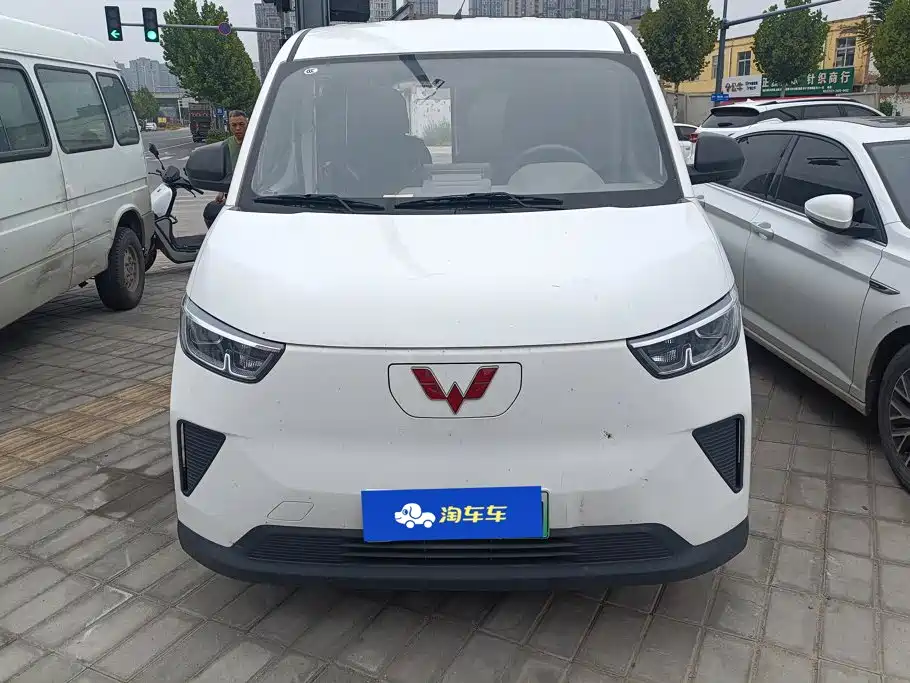 Wuling Yangguang — миниатюра 2