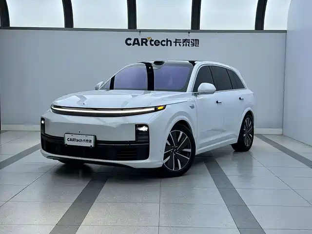 Li Auto 理想L7
