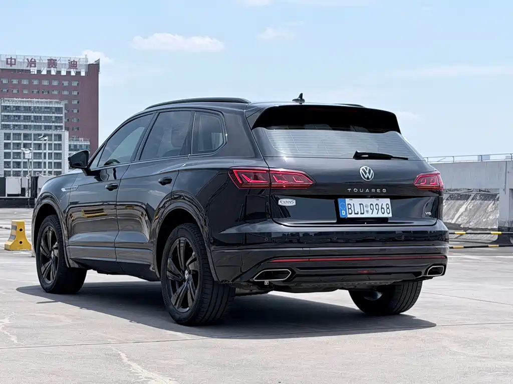 Volkswagen Touareg — миниатюра 7