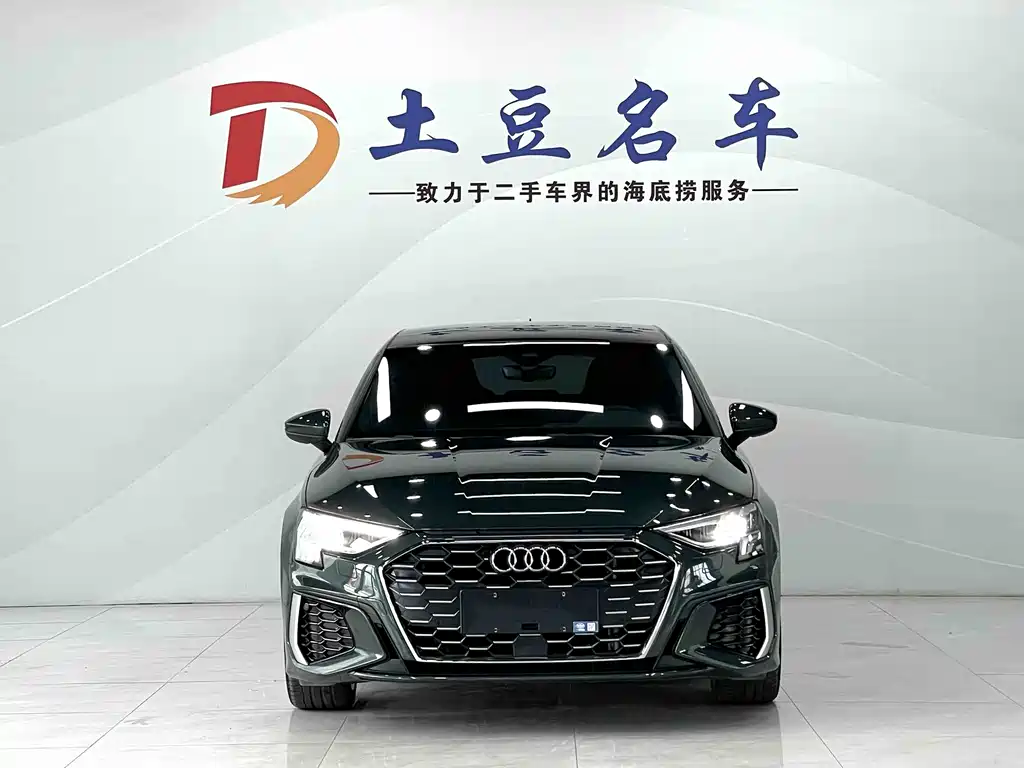 Audi A3 2023 Sportback 35 TFSI Fashion Sport