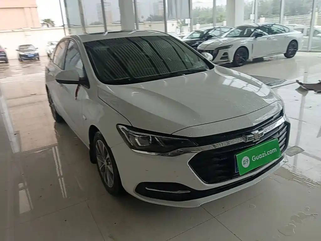 Chevrolet Monza — миниатюра 4