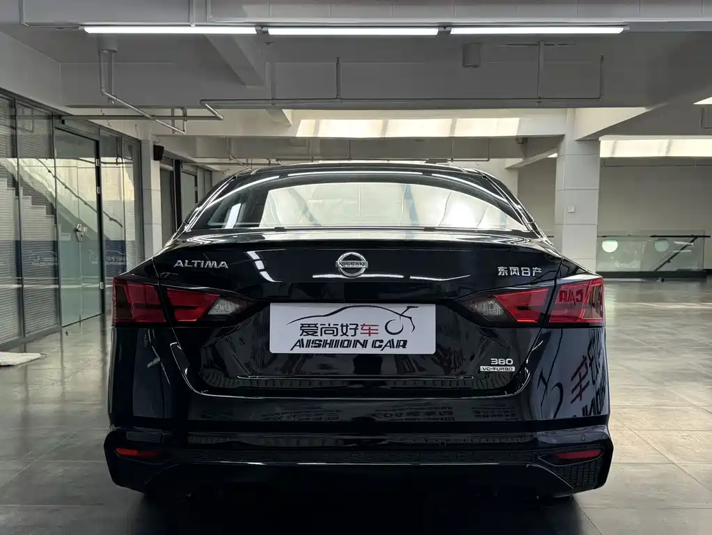 Nissan Teana — миниатюра 6