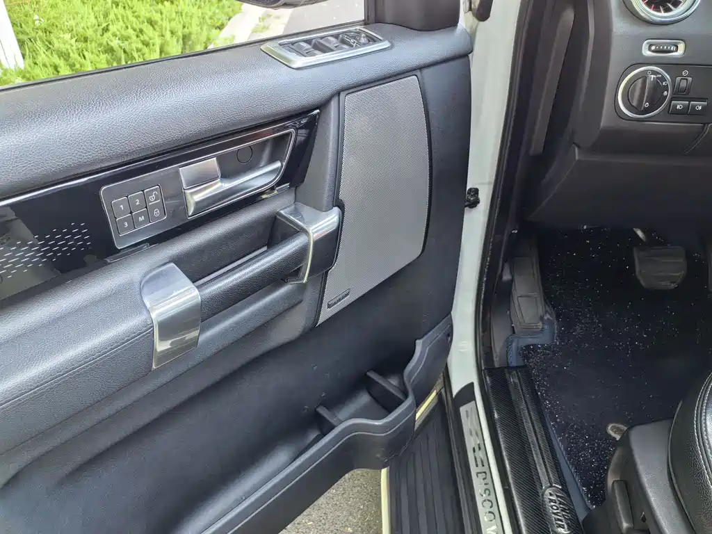 Land Rover Discovery 2014 3.0 SDV6 HSE