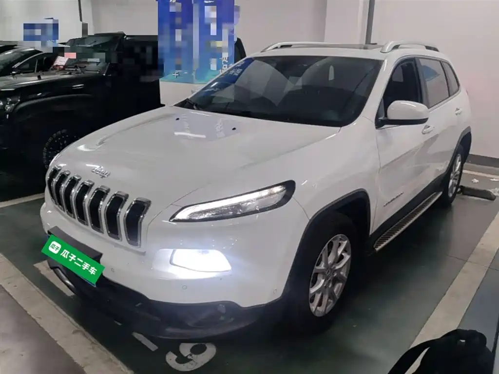 Jeep Cherokee 2016