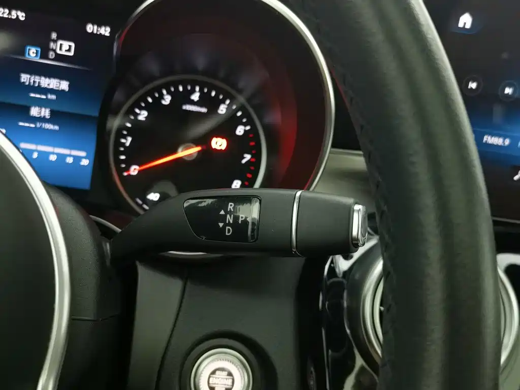 Mercedes-Benz GLC — миниатюра 13