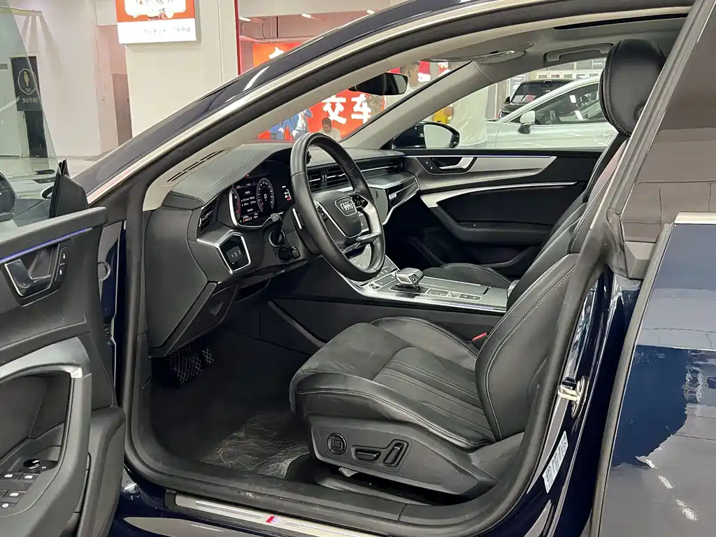 Audi A7L — миниатюра 4