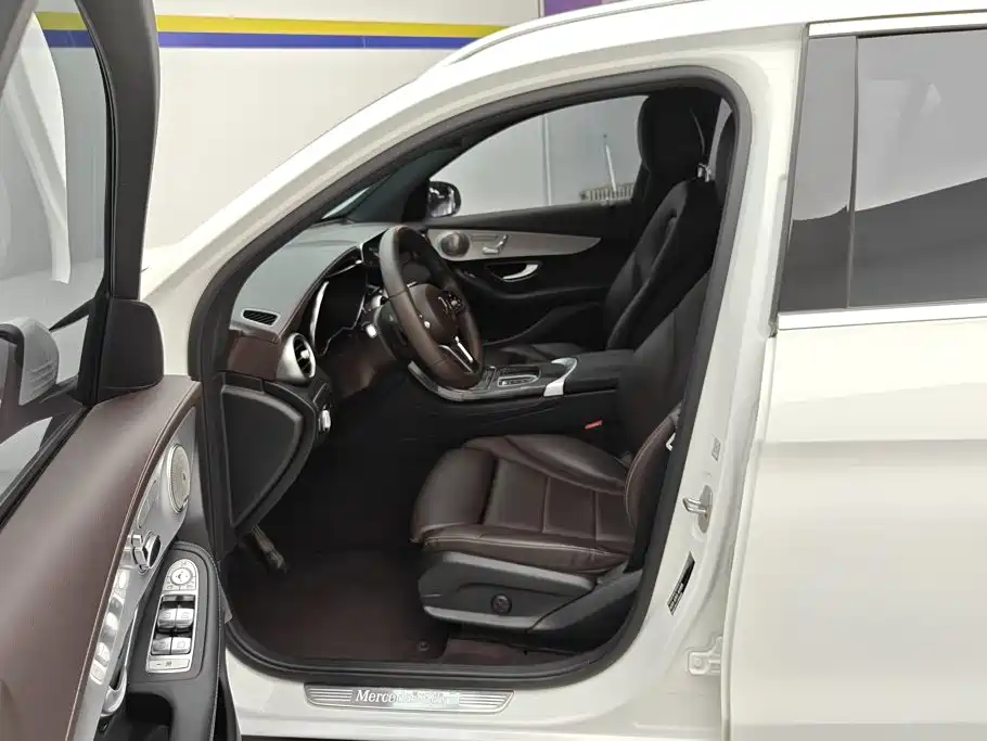 Mercedes-Benz GLC — миниатюра 9