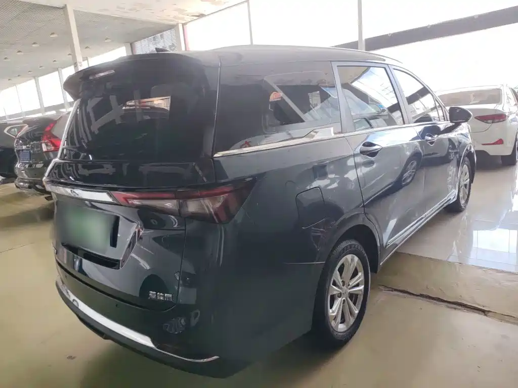 Wuling Jiachen 2022 1.5T CVT Smart Luxury