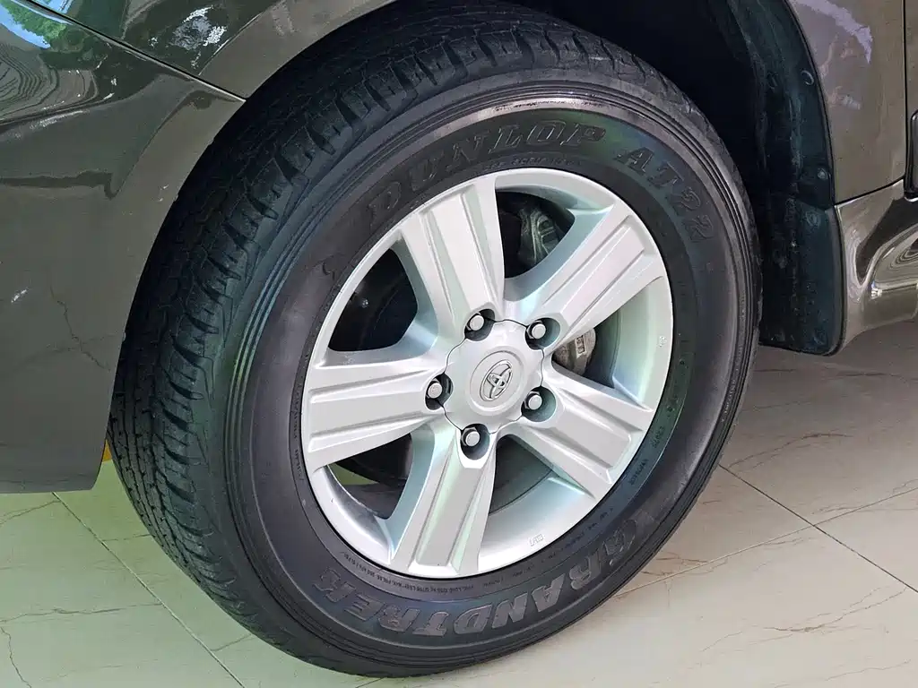 Toyota Land Cruiser — миниатюра 31