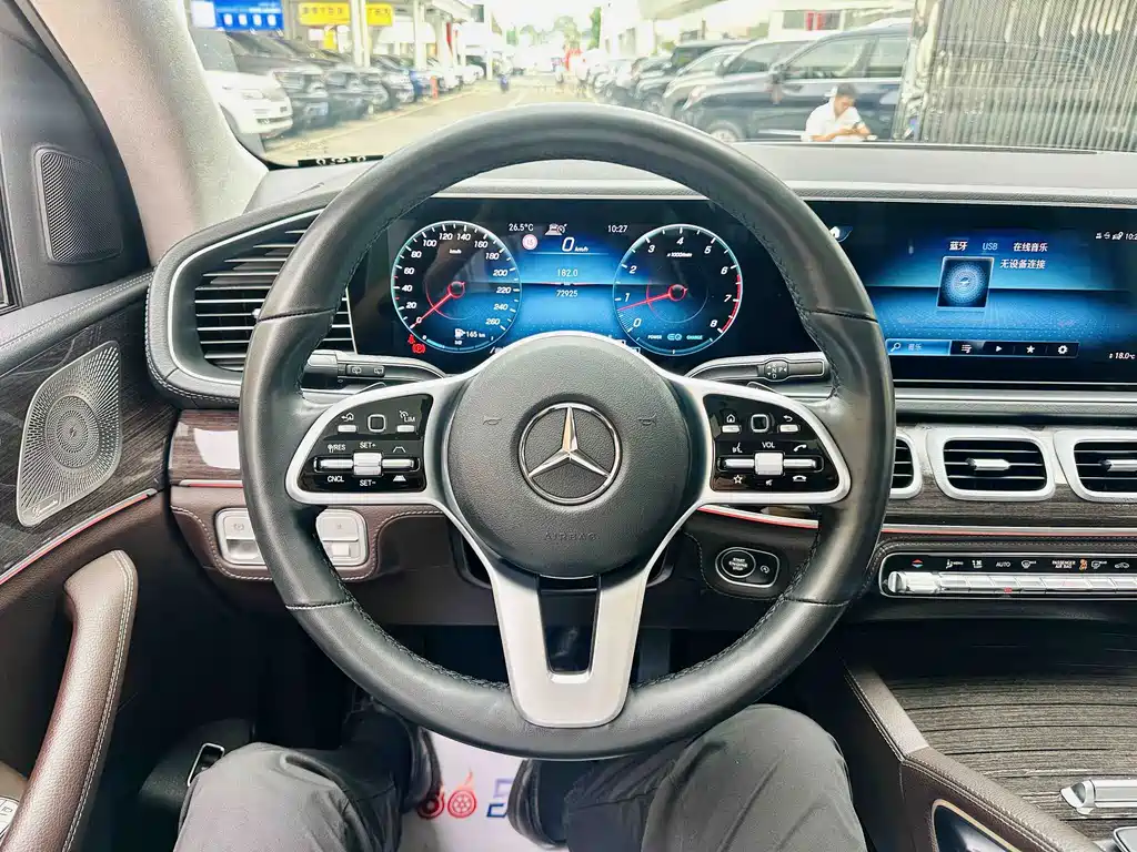 Mercedes-Benz GLS — миниатюра 5