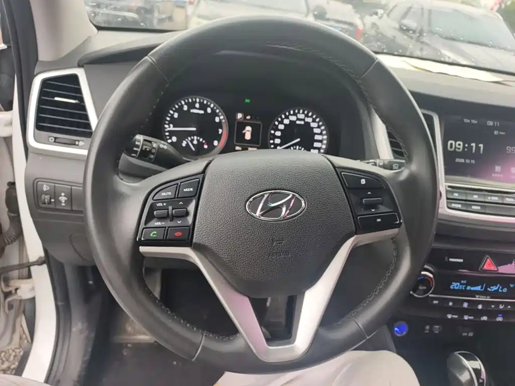 Hyundai Tucson — миниатюра 11