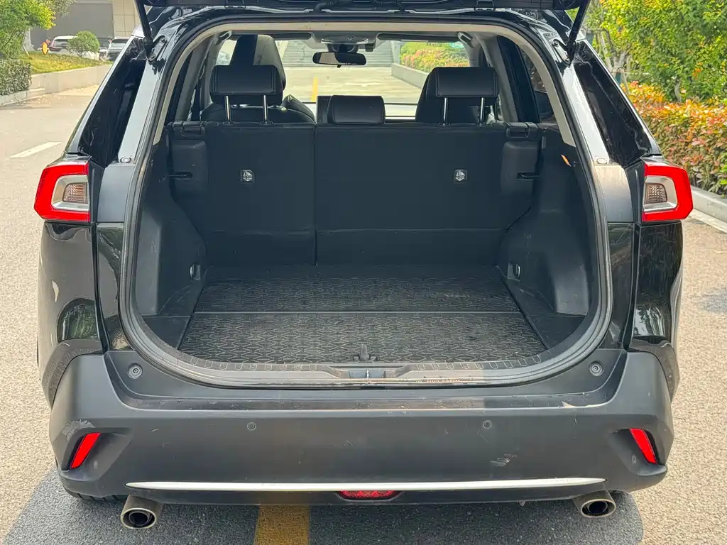 Toyota Wildlander — миниатюра 18