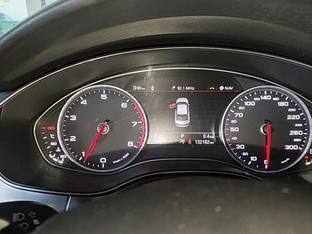 Audi A6L — миниатюра 12