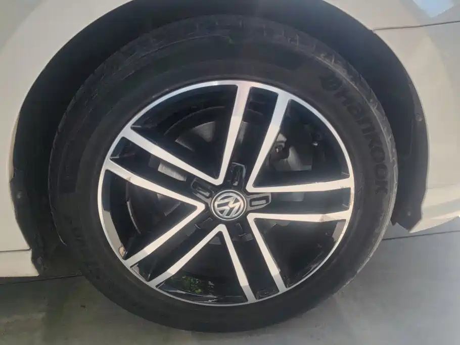 Volkswagen Lamando — миниатюра 6