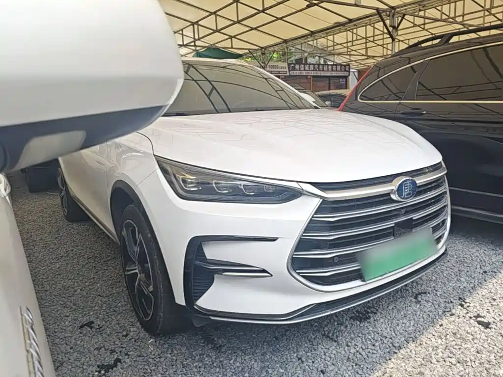 BYD Tang New Energy — миниатюра 4