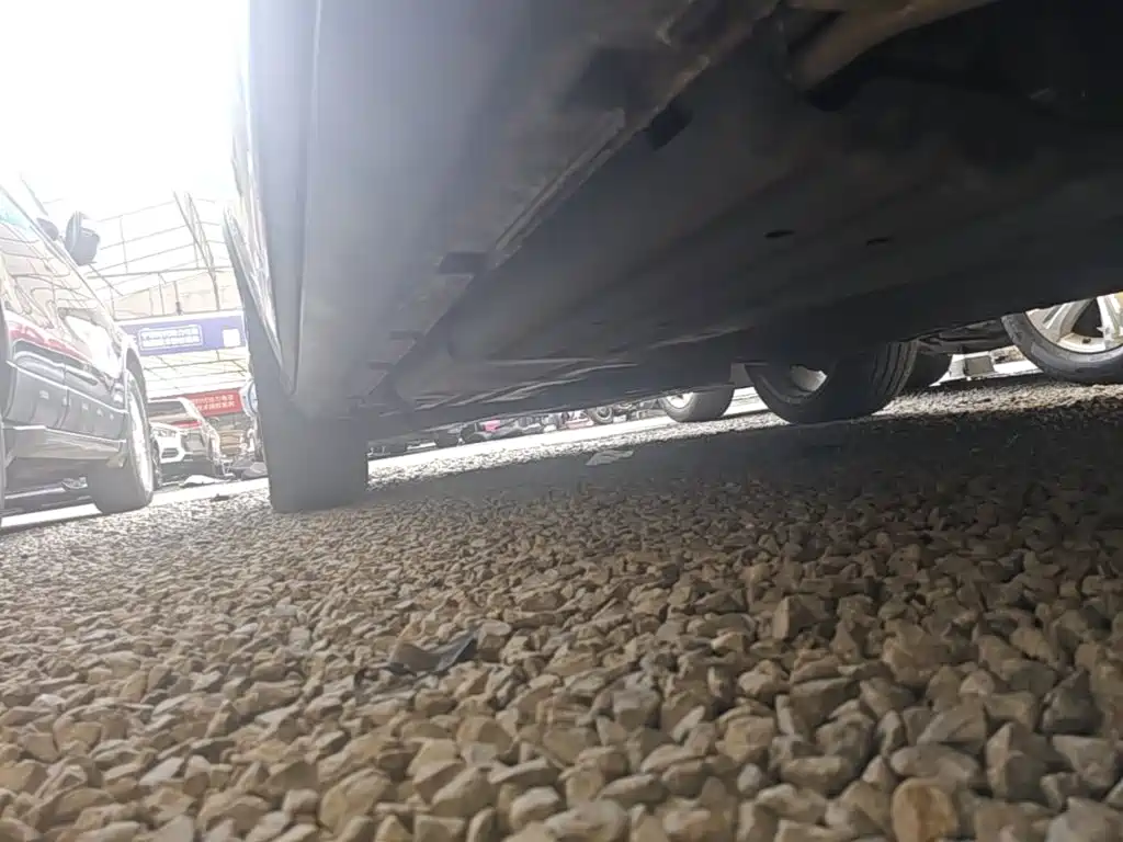 BYD Tang New Energy — миниатюра 22